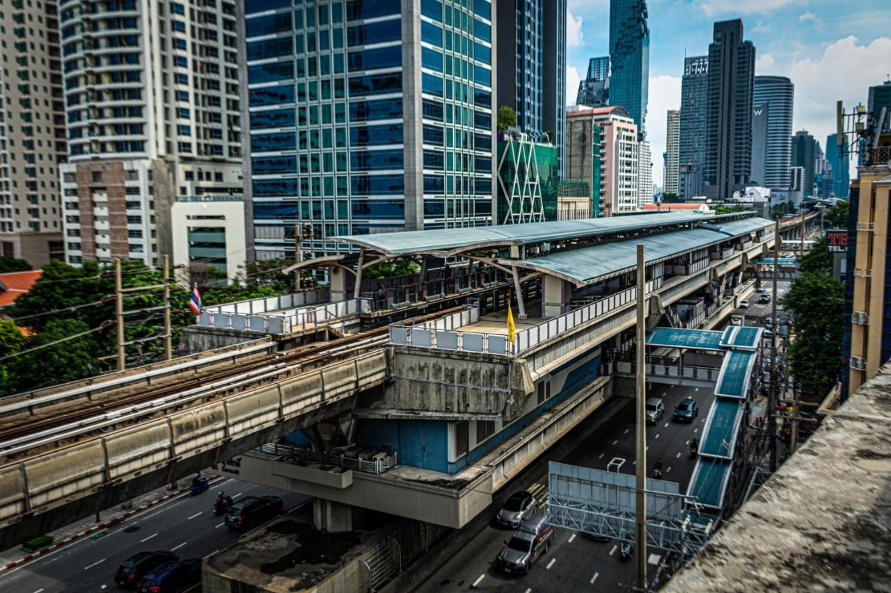 Sam E Hotel Bangkok Sathorn Exterior foto